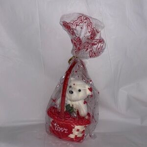 Teddy Bear Gift Basket (size 4.8in x 2in)